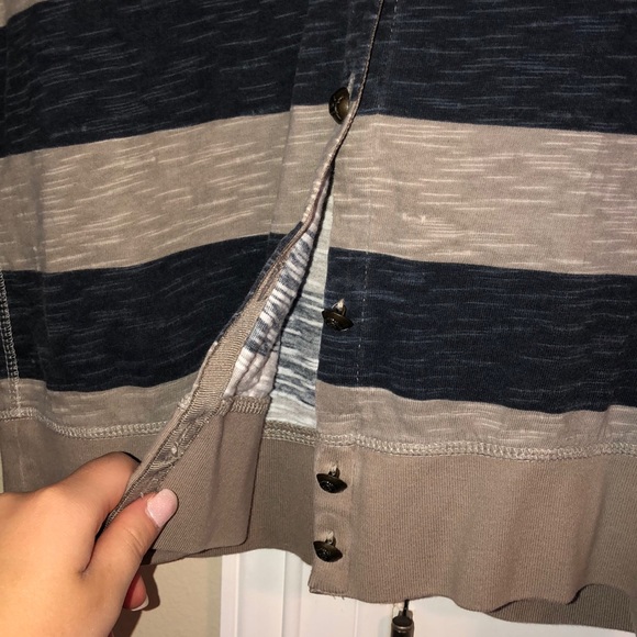 Tommy long sleeved button down - Picture 6 of 6